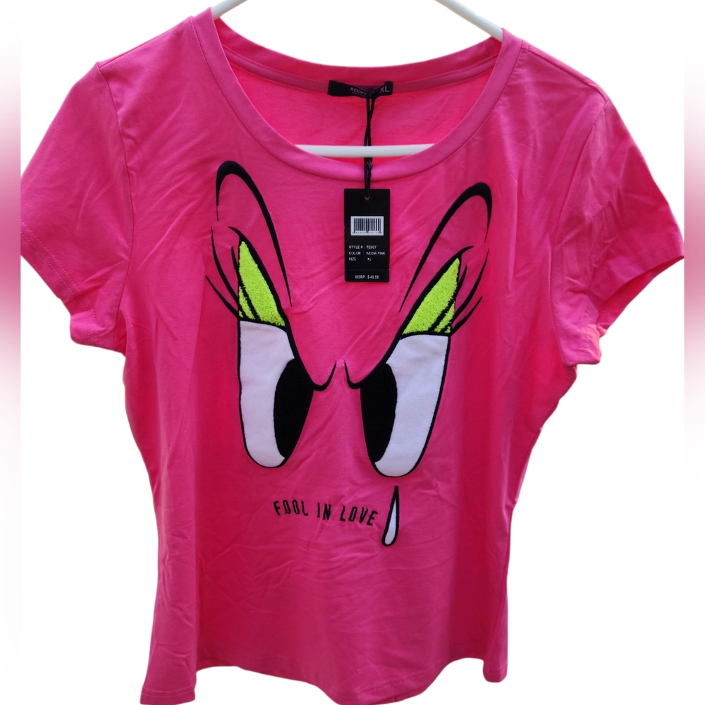 REDFOX Size XL Pink Graphic Tee Fool In Love Bright Eyes T-shirt New w/ Tags